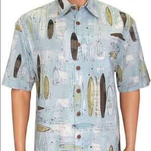 ✨EUC Men’a Kahala Button Down Aloha Shirt✨